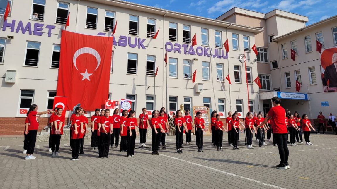 29 Ekim Cumhuriyet Bayramı'mızın 100. Yılı Kutlu Olsun!